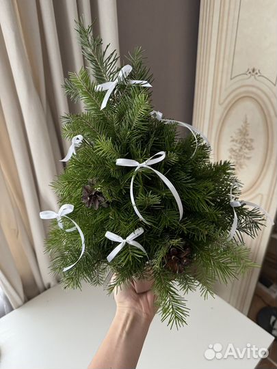 Елка из пихты с декором (ручная работа)