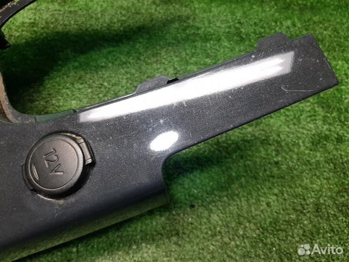 Накладка консоли Peugeot 3008 2010