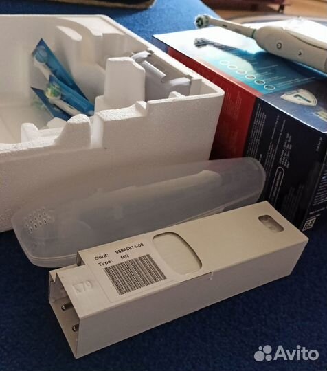 Зубная щетка электрическая