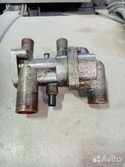 Термостат в сборе с корпусом ваз 2110-14. Калина