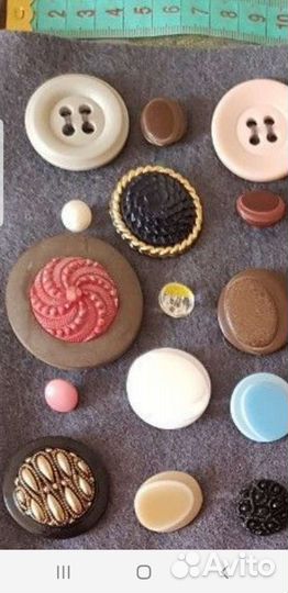 Пуговицы новые, образцы, количество по запросу