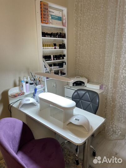 Маникюр/Наращивание ресниц /Ламинирование ресниц