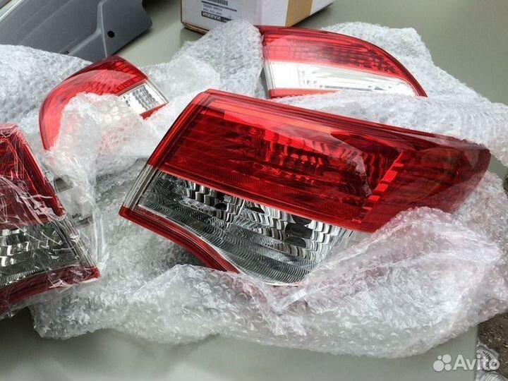 Фонарь задний правый внешний Ниссан Альмера g15 12