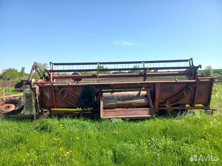 Комбайн Ростсельмаш Дон 1500Б, 2000