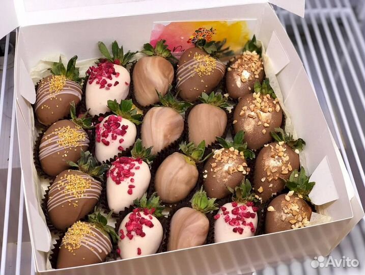 Клубника в шоколаде съедобные букеты