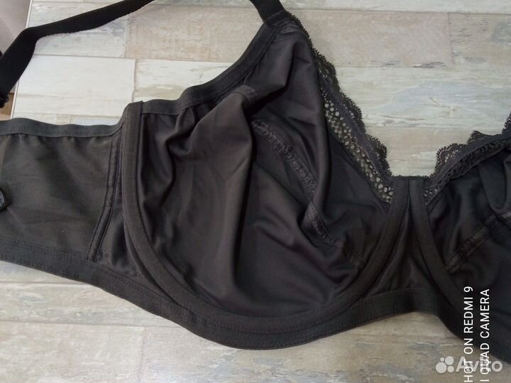 Бюстгальтер 85 H бренда M&S