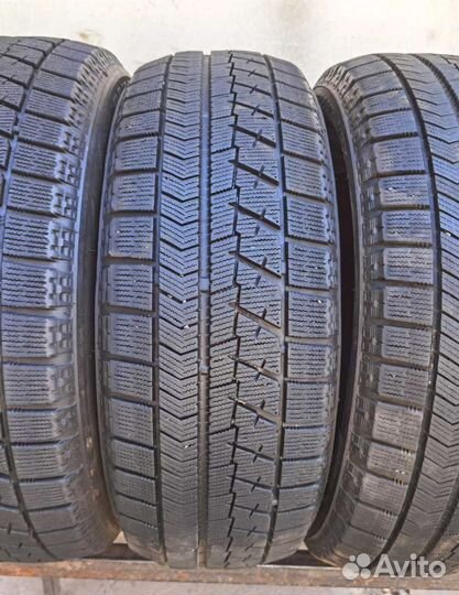 Bridgestone Blizzak VRX 205/60 R16 92Q