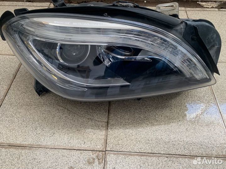 Фара правая Mercedes-Benz Ml W166 M157 2013