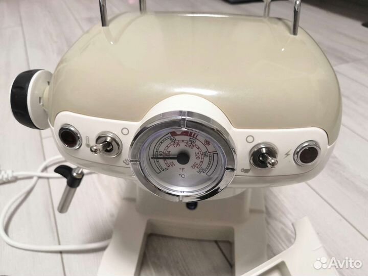 Кофеварка рожковая Ariete Vintage