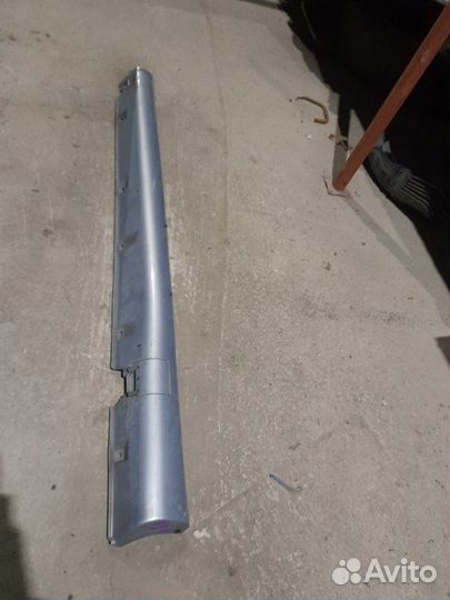 Накладка на порог прав. Opel Astra