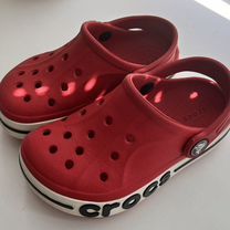 Crocs 26