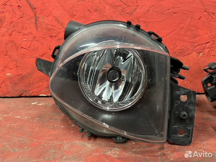 Туманка bmw e90 противотуманка бмв е90