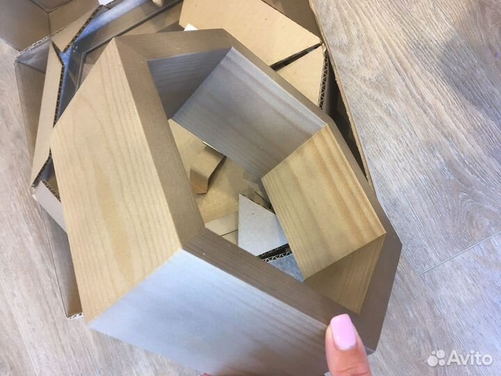 Интерьерные полочки