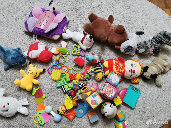 Игрушки,погремушки,грызунки и тд