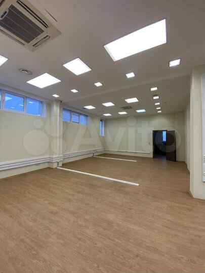 Офисное помещение площадью 145 кв.м
