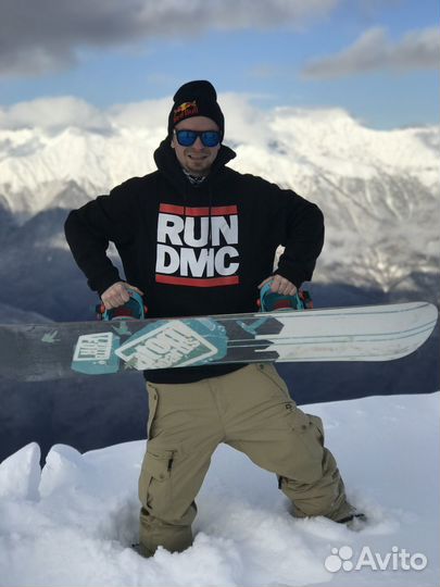 Инструктор по сноуборду