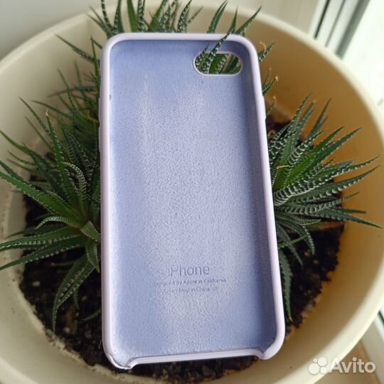 Чехол на iPhone 7 нескользящий