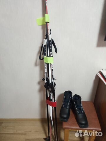 Лыжи с ботинками 39 размер