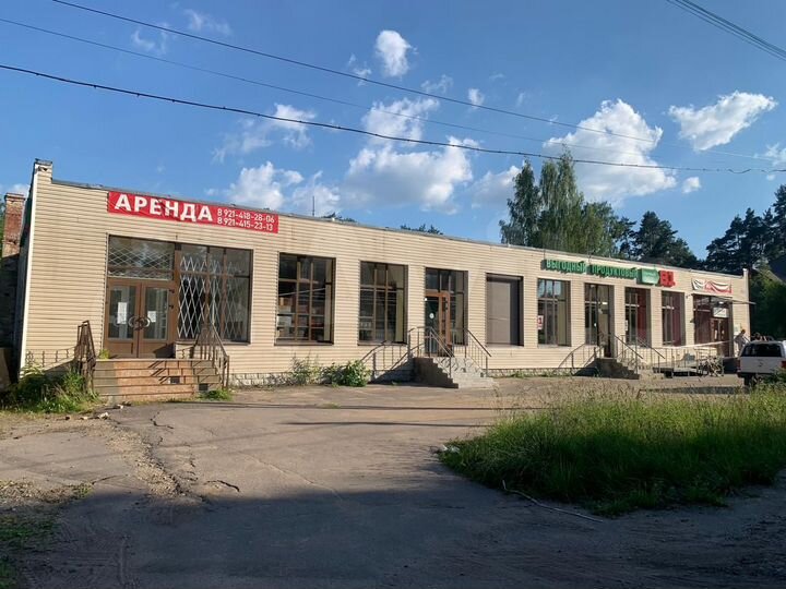 Торговая площадь, 1000 м²