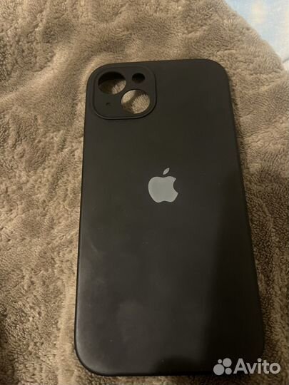 Чехол на iPhone 13