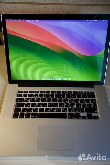 MacBook Pro 15 2014 / 16 гб озу 256 гб SSD
