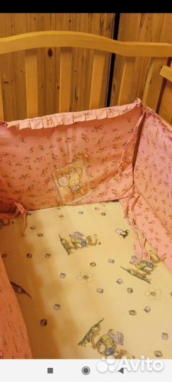 Детская кровать с поперечным маятником