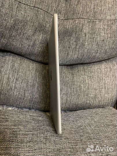 Большой,быстрый iPad air 32гб sim/wifi.Без ремонта