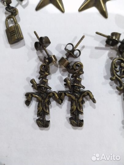 Серьги бижутерия