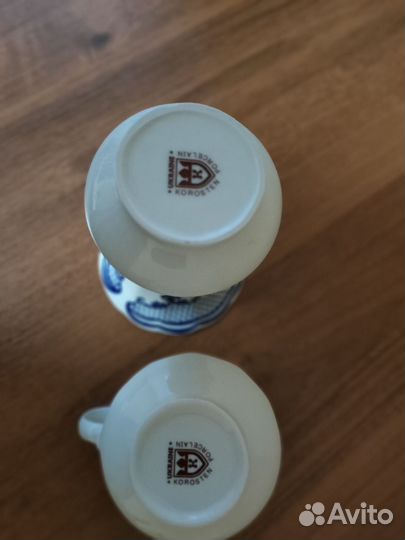 Сервиз: кувшин, молочник и ваза