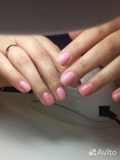 Мастер маникюра