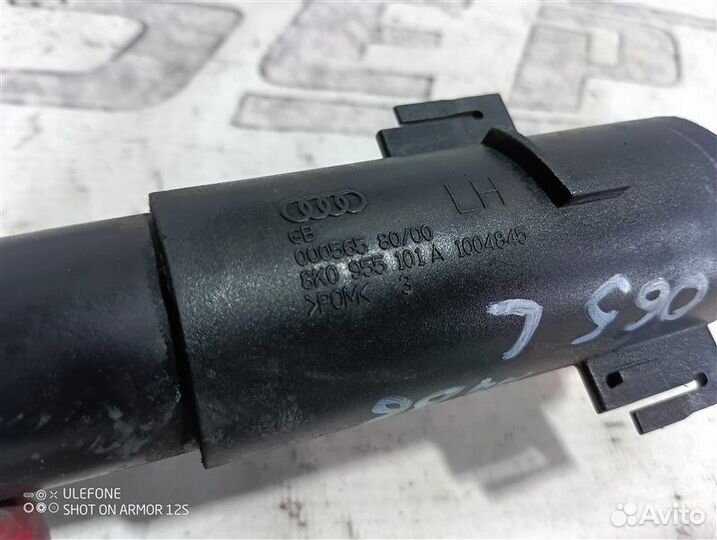 Форсунка омывателя фар левая Audi A4 B8 2.0 cdnc