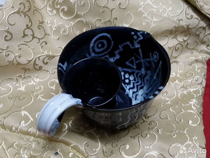 Глиняный кувшин реквизит для шамана