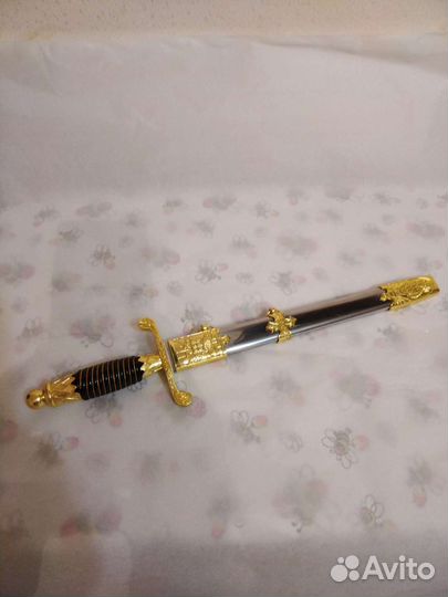 Нож сувенирный