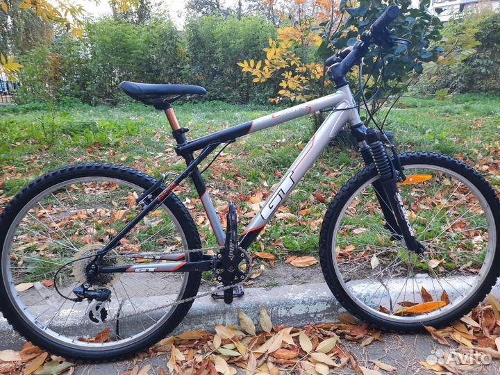 Велосипед GT avalanche 3.0