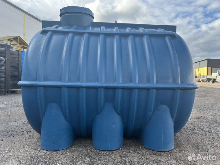 Емкость бак пластиковый 3 куба