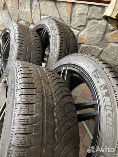 Michelin Alpin 245/45 R19 102W