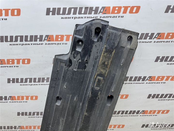 Защита днища (пыльник) правая Hyundai I30 хетчбэк