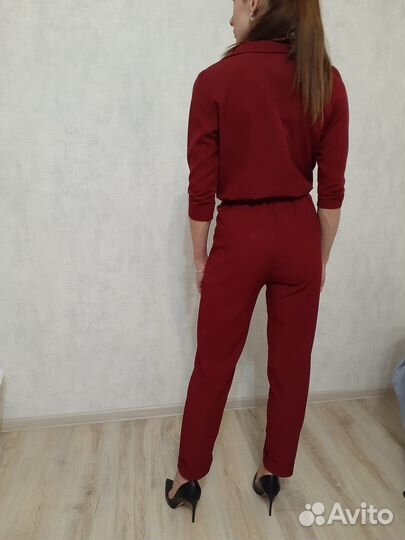 Комбинезон женский