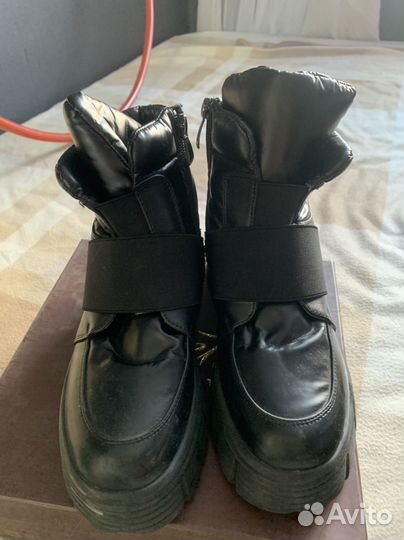 Ботинки демисезонные женские