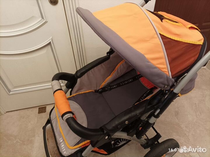 Коляска infiniti comfort lux и бизиборд большой