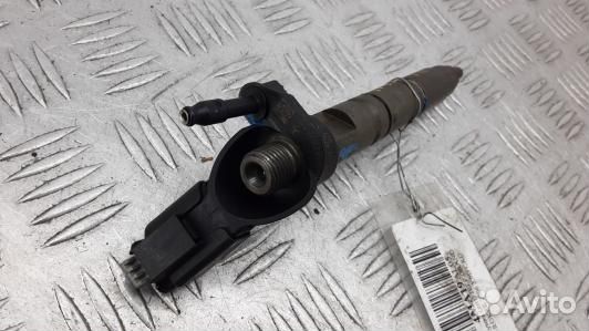 Форсунка дизельная jeep grand cherokee WK (4MA19AL