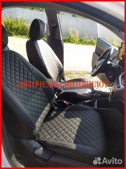 Чехлы Автопилот Hyundai i30 из экокожи чёрные Ромб