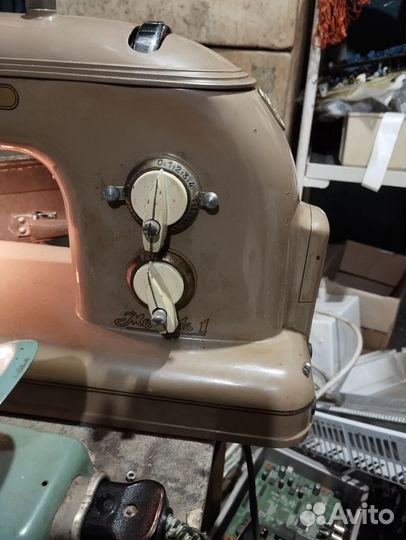 Швейная машина Тула электрическая