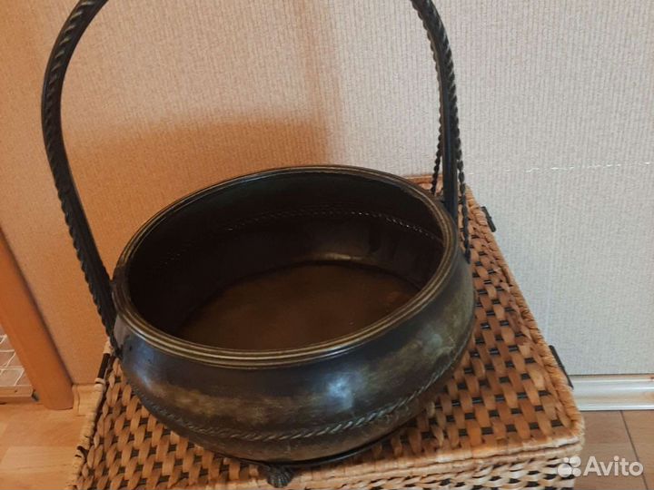 Корзина напольная,декоративная,из металла