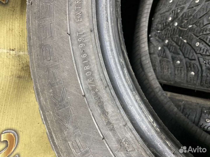 Nokian Tyres Hakkapeliitta 9 215/60 R16