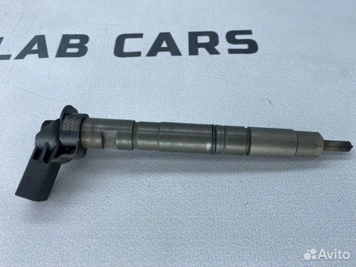 Форсунка топливная Audi A5 8T caga 2.0 TDI
