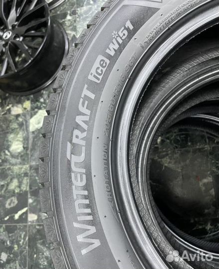 Kumho WinterCraft Ice Wi51 205/65 R16 99T