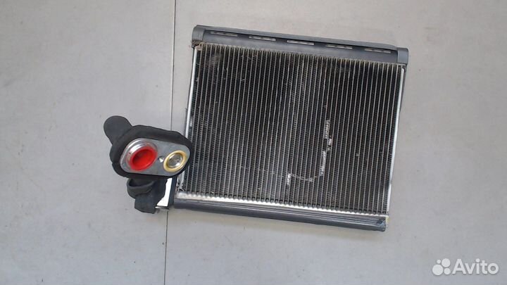 Радиатор кондиционера салона Jaguar XJ, 2011