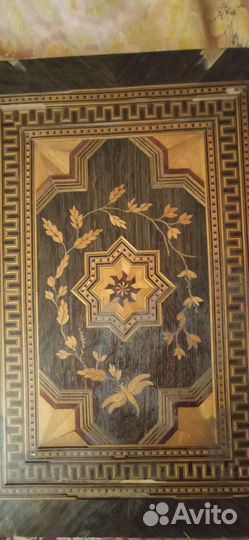 Шкатулка инкрустированная деревом, старинная