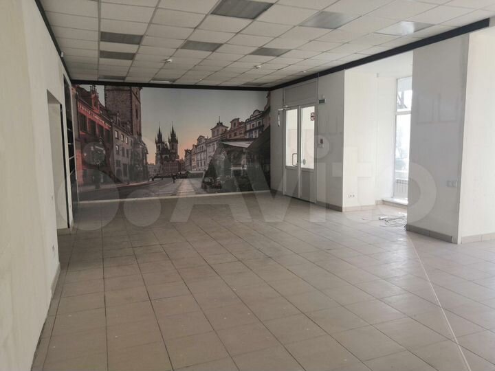 Помещение на первой линии